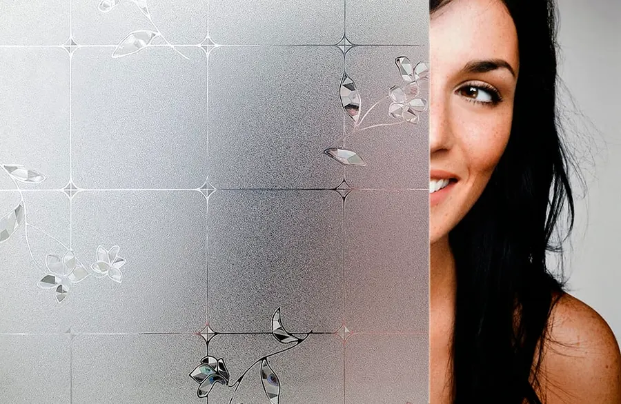 Clear Valencia — Nature decorative window film for Calgary glass