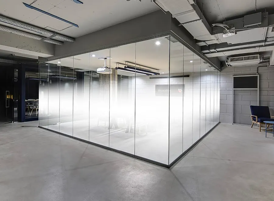 Dual Feather Gradient — Gradients & fades decorative window film for Calgary glass